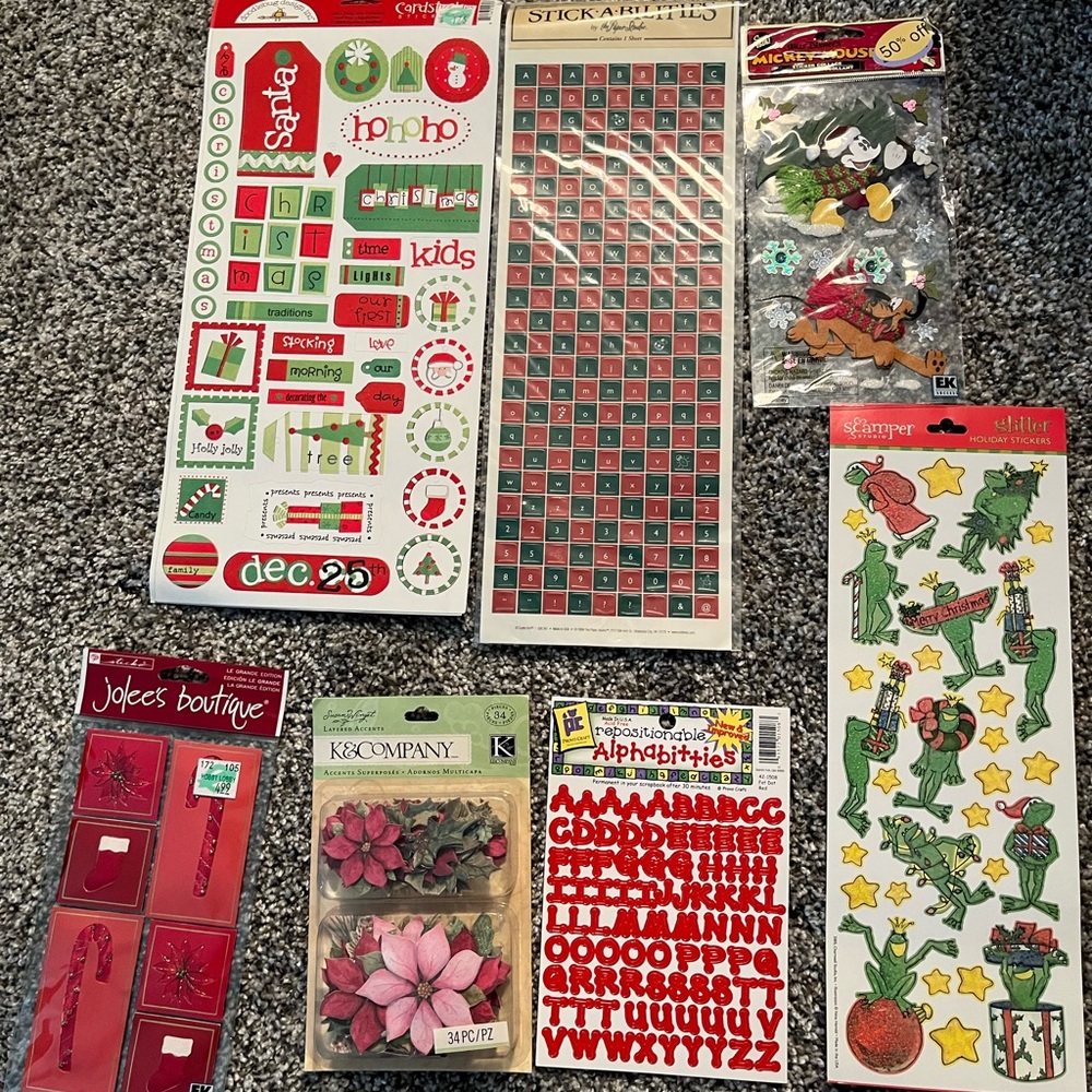 Large Lot of Christmas Scrapbooking Items - Picture 3 of 7